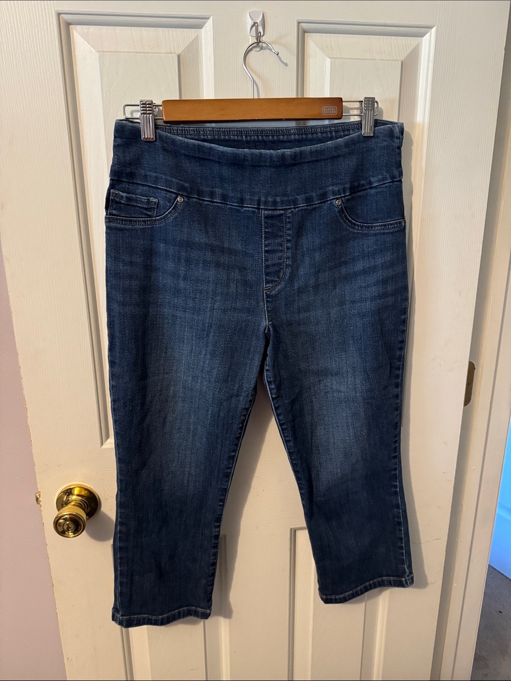 Lee Dark Blue Cropped Pull-On Jeans
